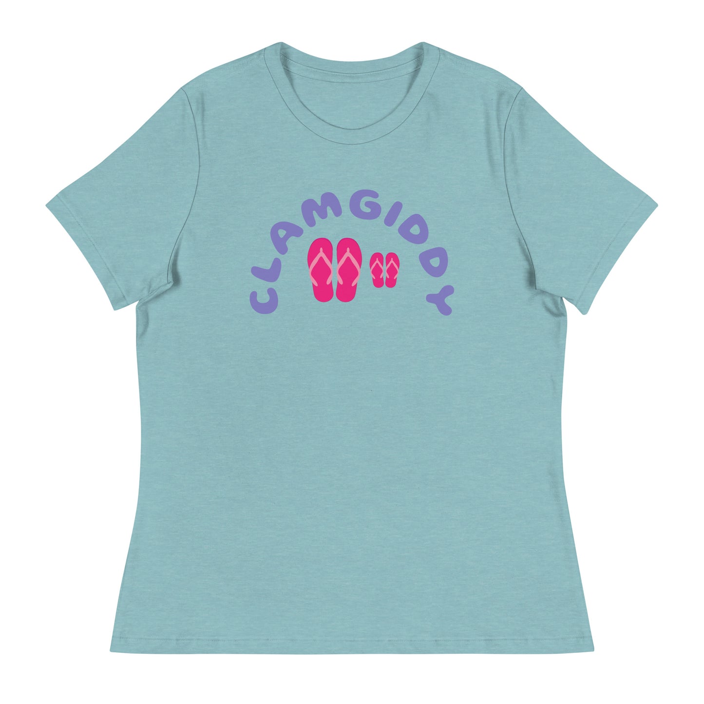 CLAMGIDDY MOM AND DAUGHTER BEACH DAY Women's Relaxed T-Shirt